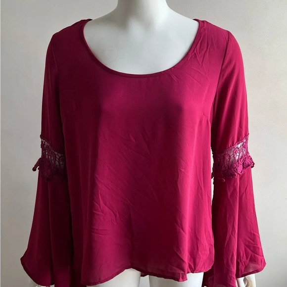 Rue 21 Women’s Ruffle Sleeve Bright Pink  Blouse - Size Medium NWT - Picture 2 of 7